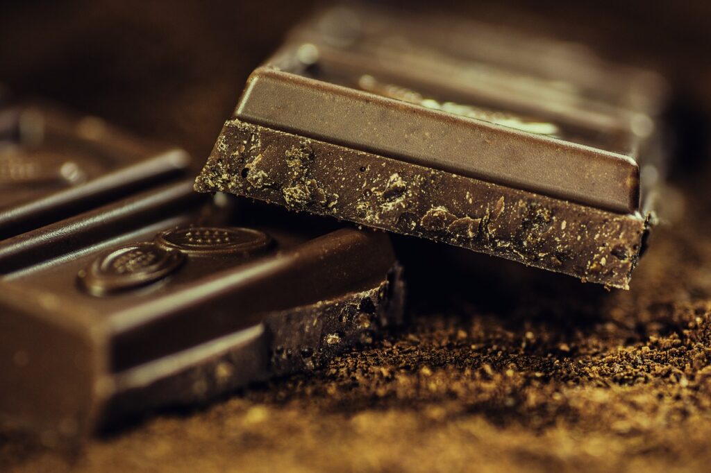 O chocolate é um docinho muito amado pela maior parte das pessoas.