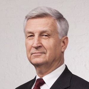 Piotr Kuczyński